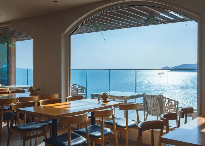 Qingdao Momer Cliff Ocean View Villas